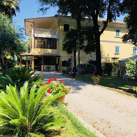 Villa Berghella Montesilvano Marina Buitenkant foto
