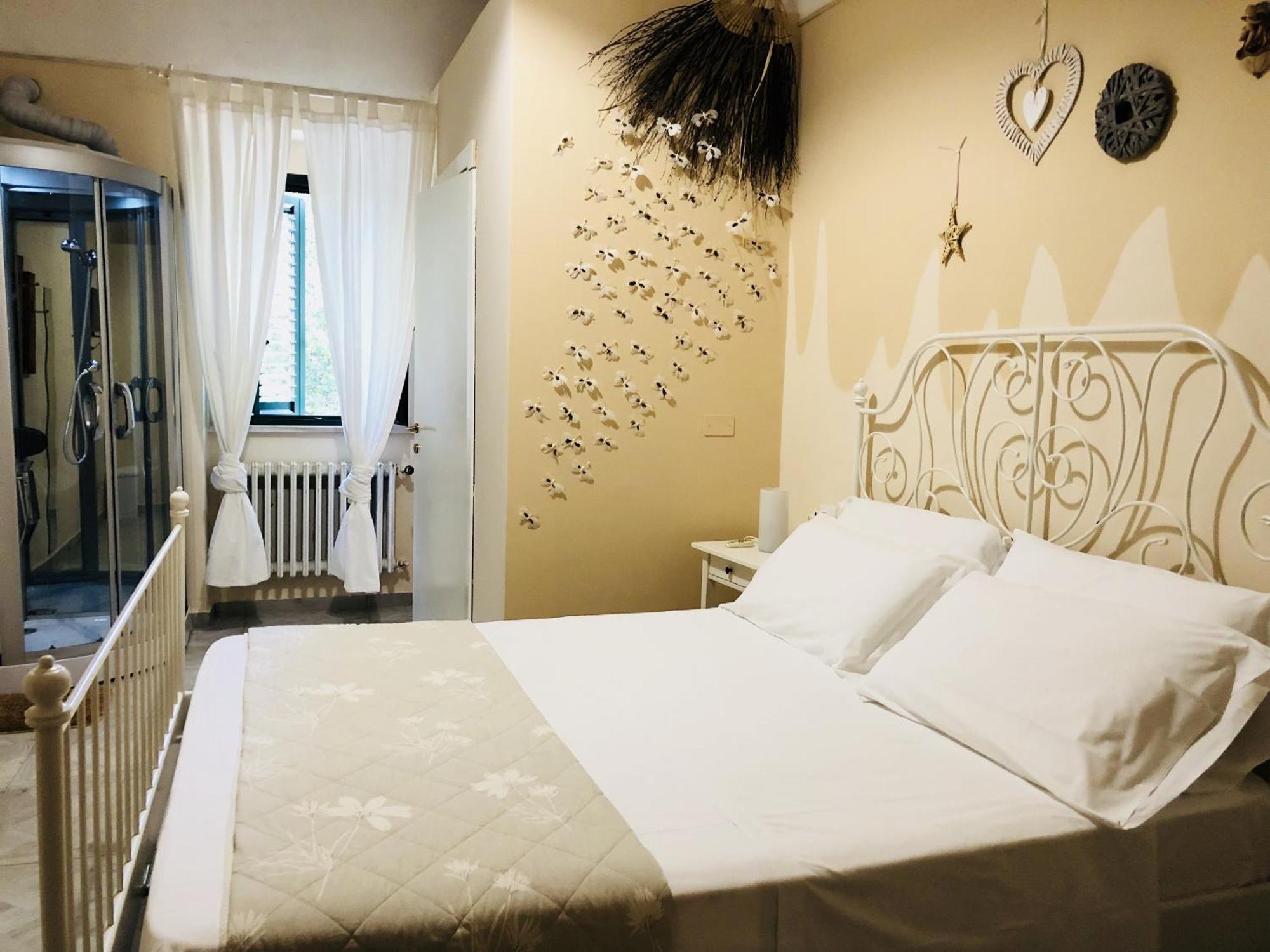 Villa Berghella Montesilvano Marina Kamer foto