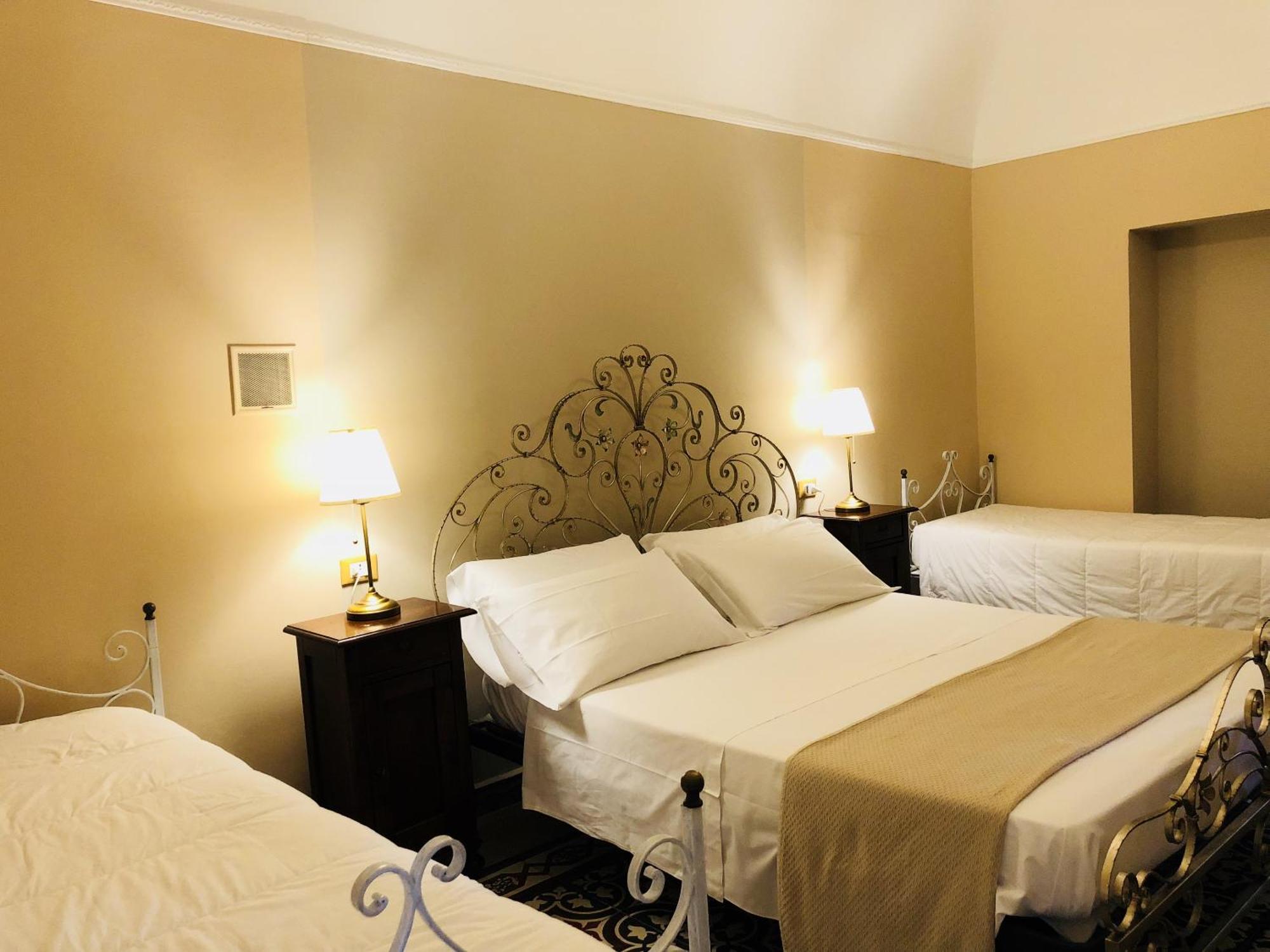 Villa Berghella Montesilvano Marina Kamer foto